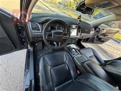 کرایسلەر 300